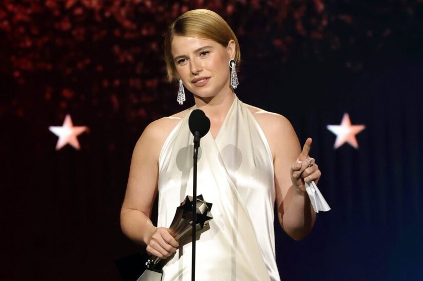 Jessie Buckley thắng nữ chính Oscar